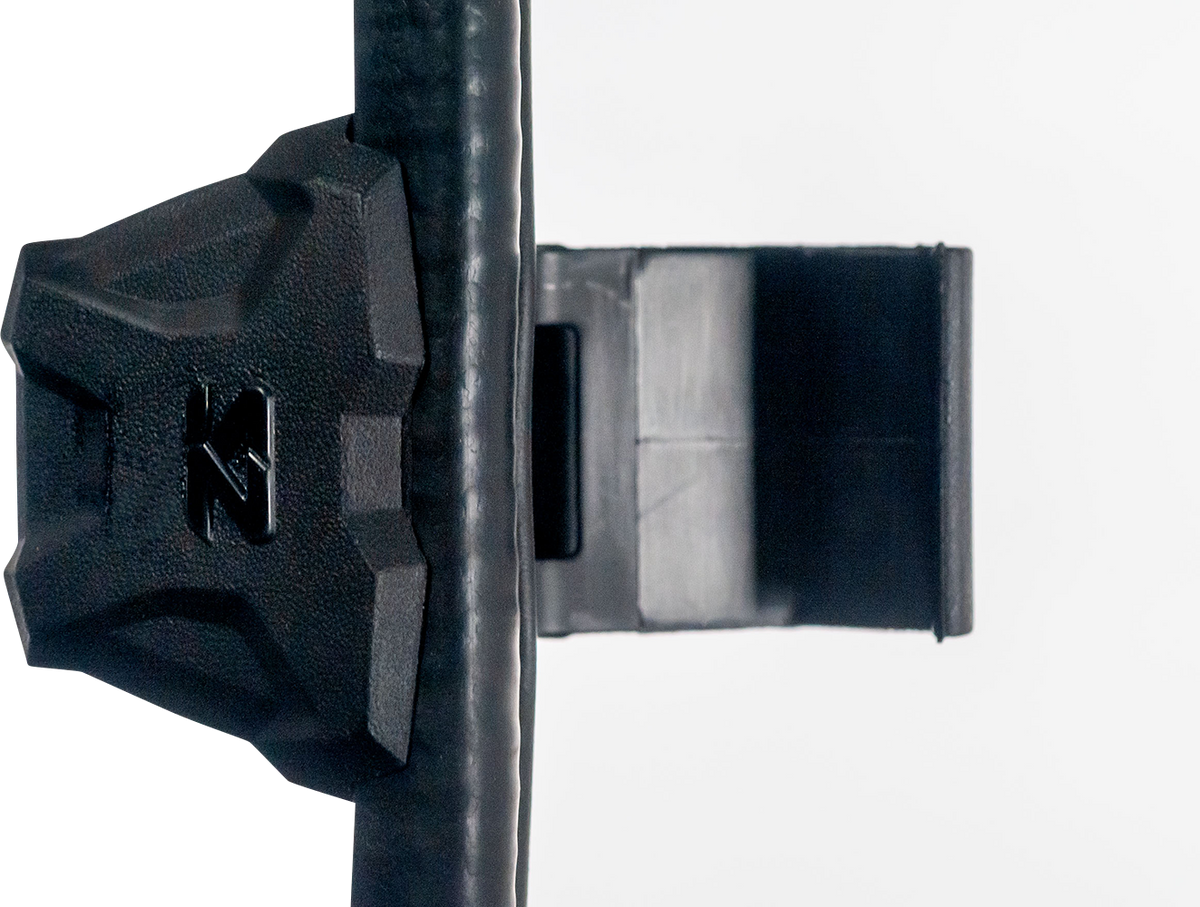 SEIZMIK Windshield - Tool-less - Vented - General 50-50229KIT