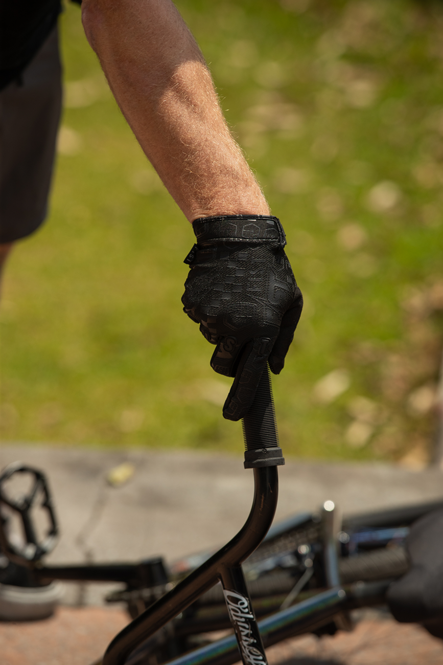 FIST HANDWEAR Strapped Smash Forth Gloves - 2XL F-GS-01763-2XL